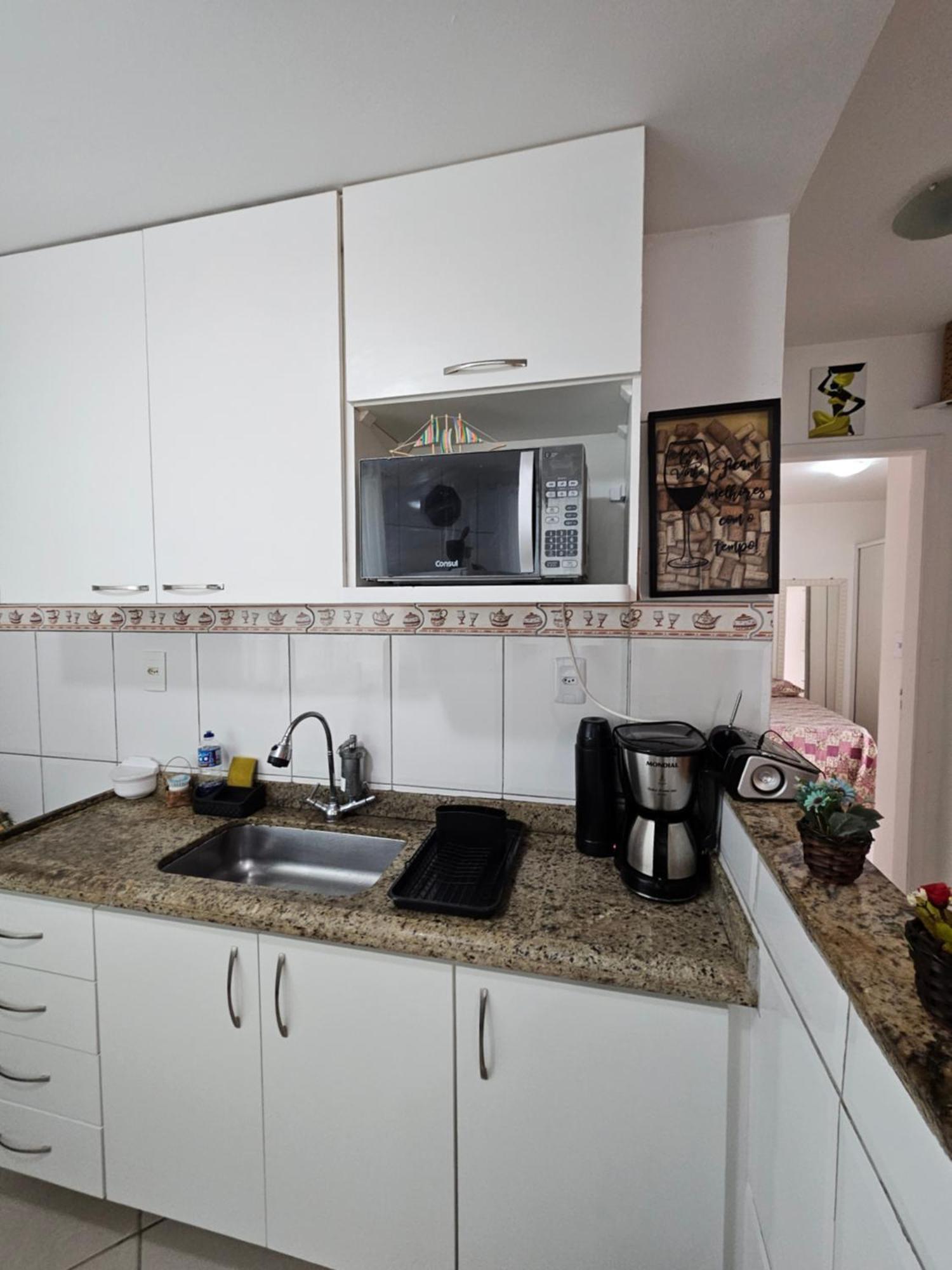 Apartamento Na Praia Dos Anjos Арраял-ду-Кабу Екстер'єр фото